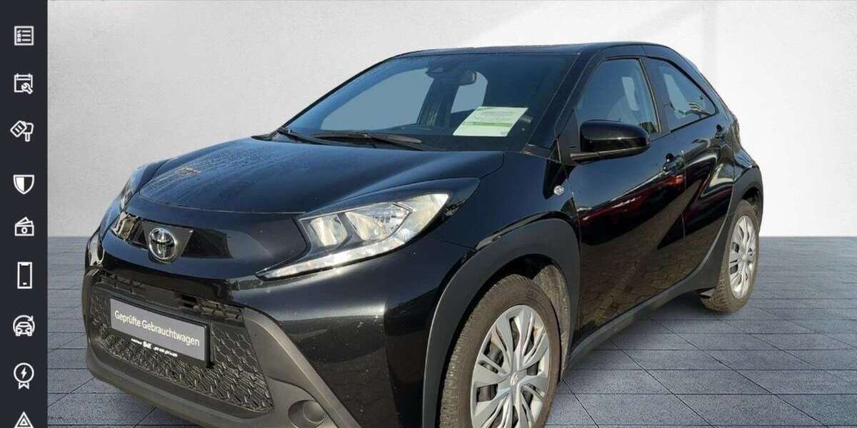 Toyota Aygo 13.700 km 15.880 &euro; Buchholz 21244