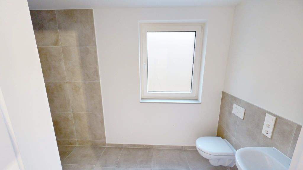 Etagenwohnung Euskirchen Roitzheim - 4 Zimmer, 203 m&sup2;, 2.580&euro; | Angebot:24875985