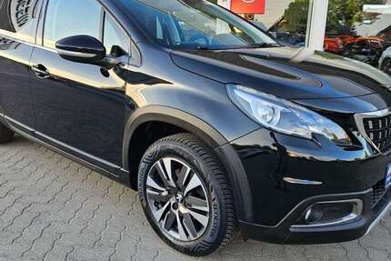 Peugeot 2008 104.500 km 8.390 &euro; Waren 17192