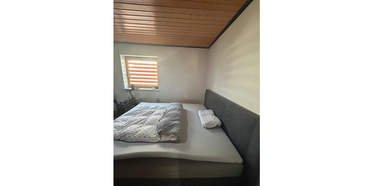 Etagenwohnung Attendorn - 3 Zimmer, 90 m&sup2;, 800&euro; | Angebot:26698795