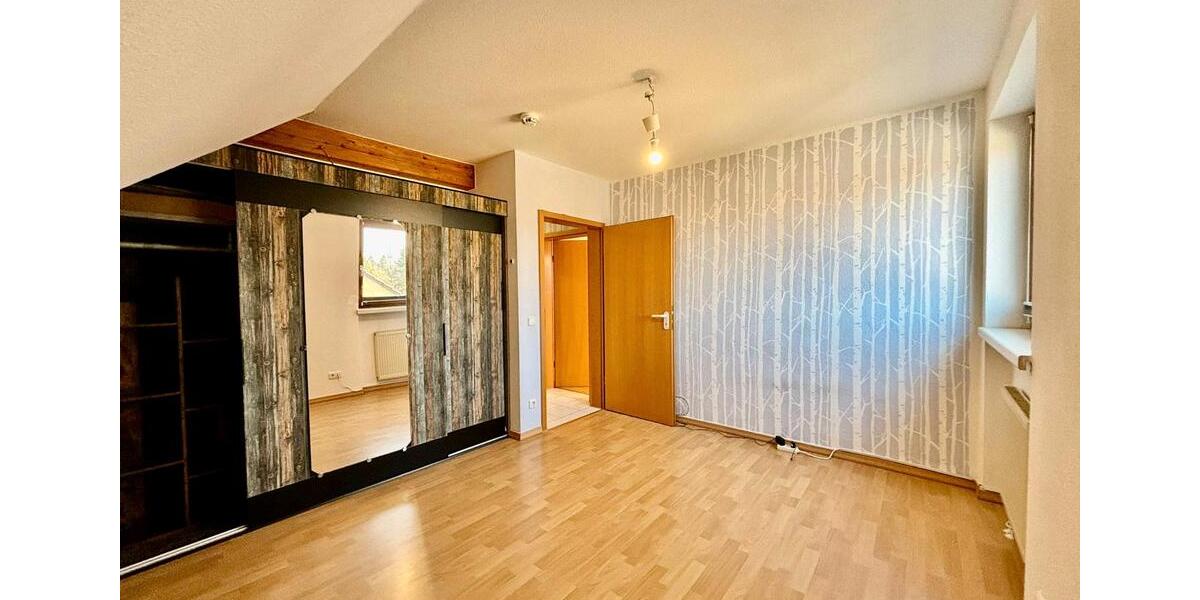 Dachgeschoßwohnung Budenheim - 2 Zimmer, 62 m&sup2;, 225.000&euro; | Angebot:25516149