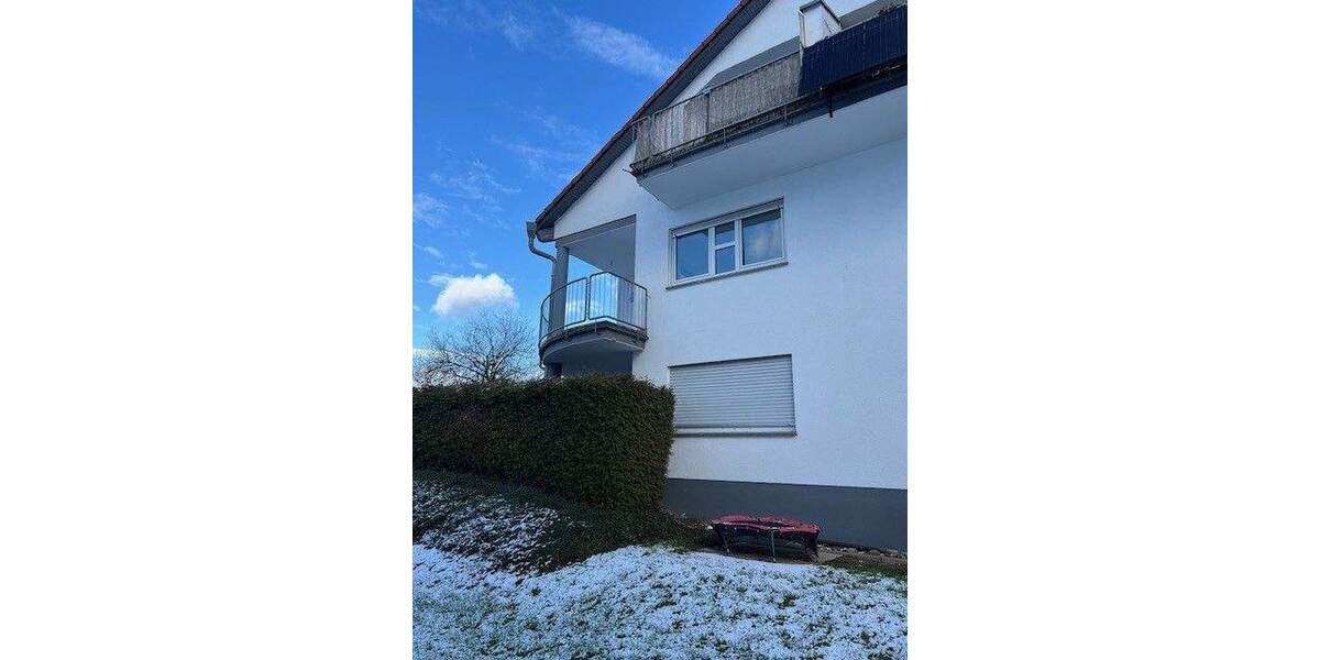 ca. 84 qm toll geschnittene 3-Zimmer Wohnung mit großem Balkon 3 zimmer