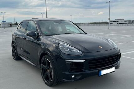 Porsche Cayenne 196.500 km 31.950 &euro; Sindelfingen 71067