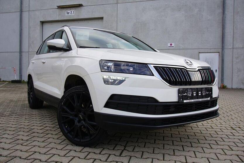 Skoda Karoq 59.980 km 21.950 € Parkstetten 94365
