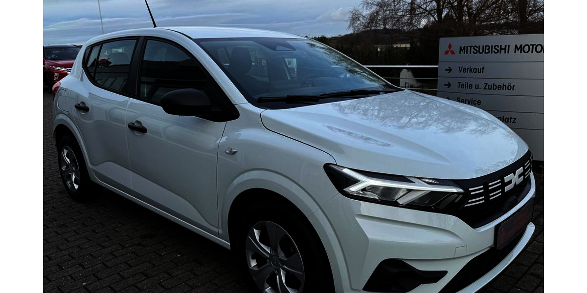 Dacia Sandero 1.190 km 15.777 &euro; Radevormwald 42477