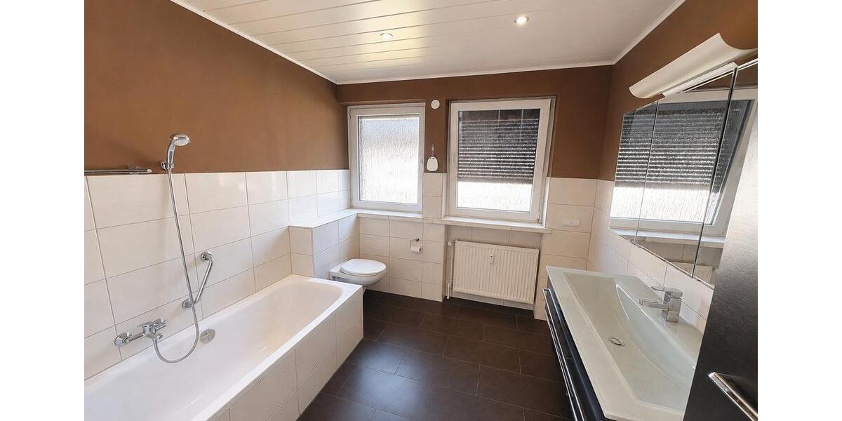 Etagenwohnung Büchen - 3 Zimmer, 97 m&sup2;, 245.000&euro; | Angebot:27204369