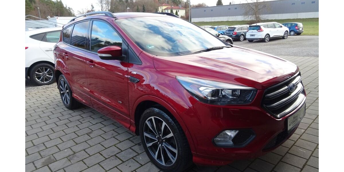 Ford Kuga 106.000 km 19.490 &euro; Horb-Mühringen 72160
