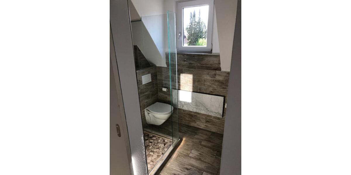 Dachgeschoßwohnung Karlsfeld - 2.5 Zimmer, 58 m&sup2;, 1.085&euro; | Angebot:26314002