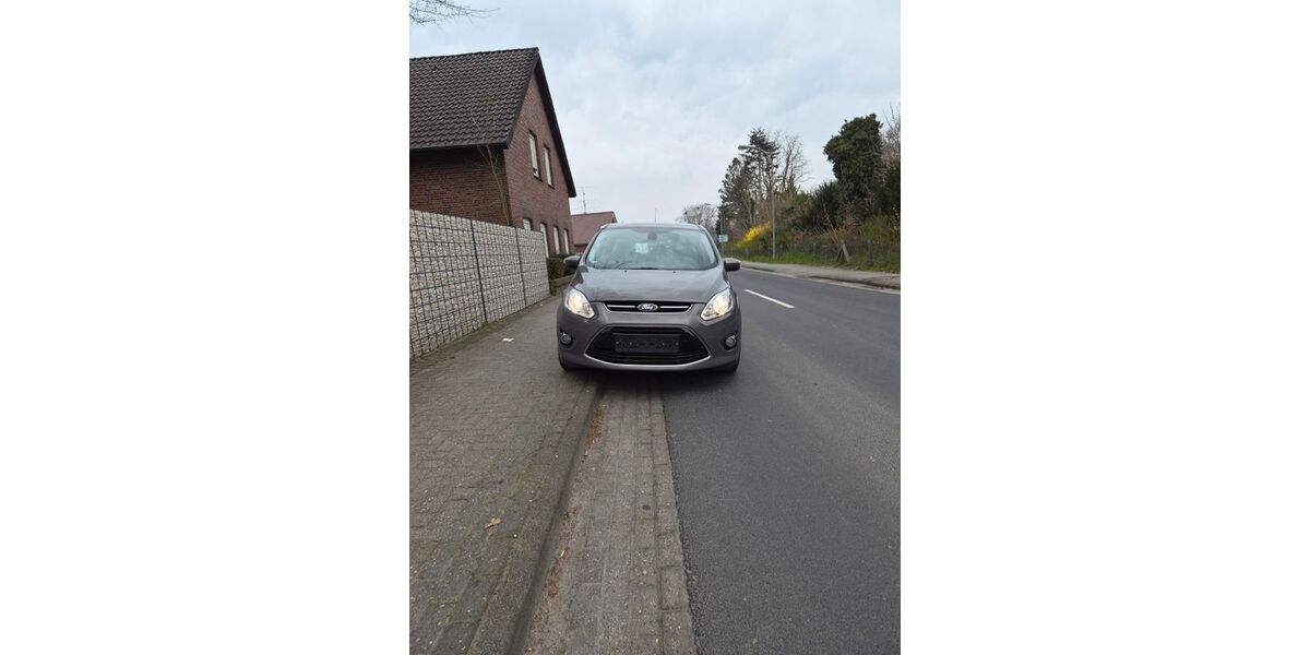 Ford C-Max 180.000 km 3.750 &euro; Westoverledingen 26810