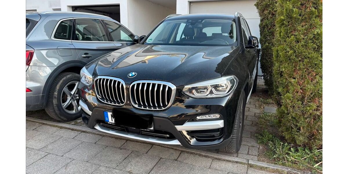 BMW X3 98.000 km 30.300 &euro; Haar 85540