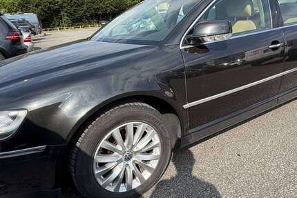 VW Phaeton 172.288 km 5.800 &euro; Paderborn 33098