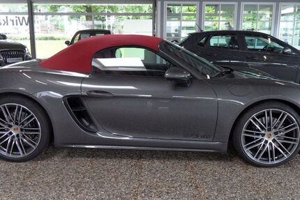 Porsche Boxster 6.600 km 89.718 € Bargteheide bei Hamburg 22941