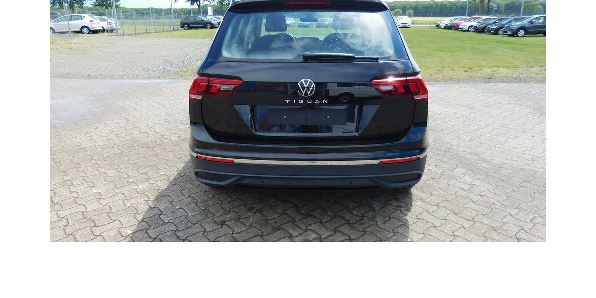 VW Tiguan 1.5 Basis Klima TSI Navi 28.800 km 23.990 &euro; Vordorf 38533