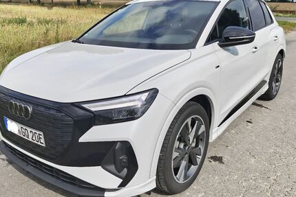 Audi Q4 e-tron 12.000 km 35.900 &euro; Wolfsburg 38442