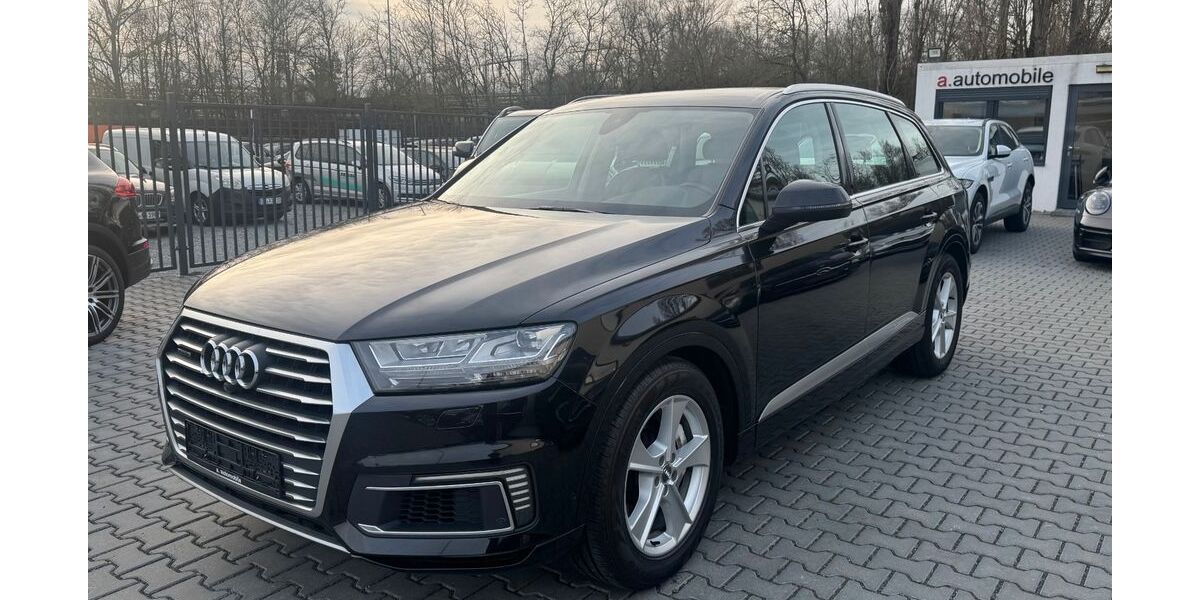 Audi Q7 244.000 km 19.900 &euro; Rüsselsheim 65428