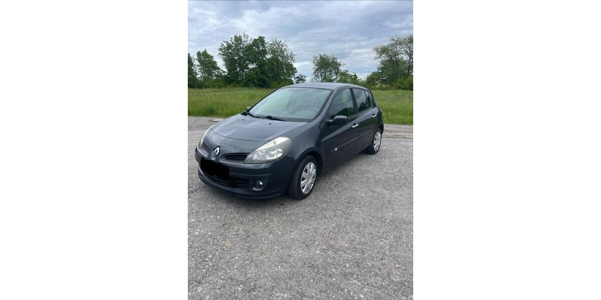 Renault Clio 194.750 km 1.600 &euro; Detmold 32760