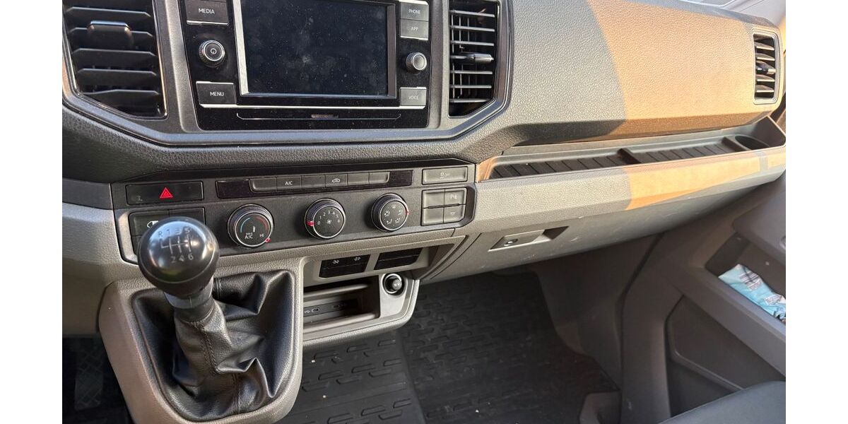 VW Crafter 135.000 km 16.800 &euro; Nürnberg 90443