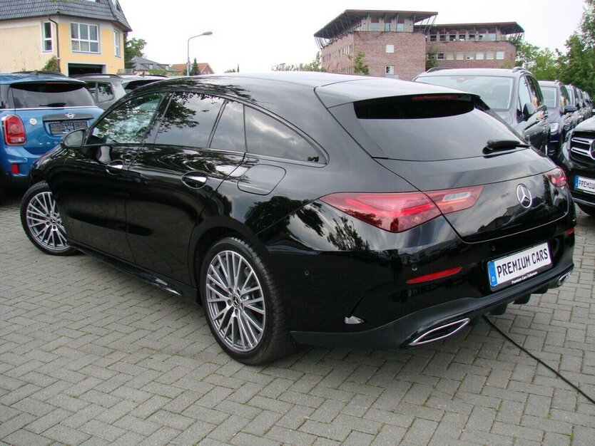 CLA 200 Shooting Brake AMG Night Mulitbeam Standhe
