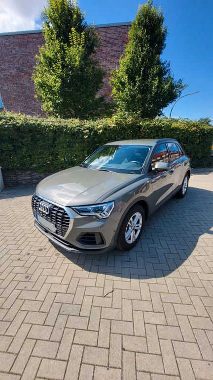Audi Q3 43.000 km 28.900 € Hamburg 22299