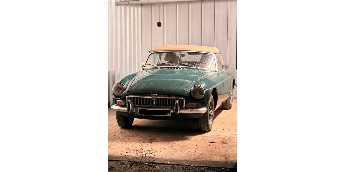 MG B 52.500 km 17.500 &euro; Ballenstedt 06493