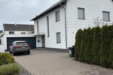 Freistehendes Einfamilienhaus in Rautheim Roselieskaserne zur Mie 6 zimmer
