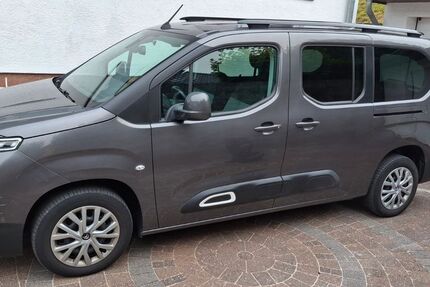 Citroen Berlingo 42.000 km 18.999 € Schmitten 61389
