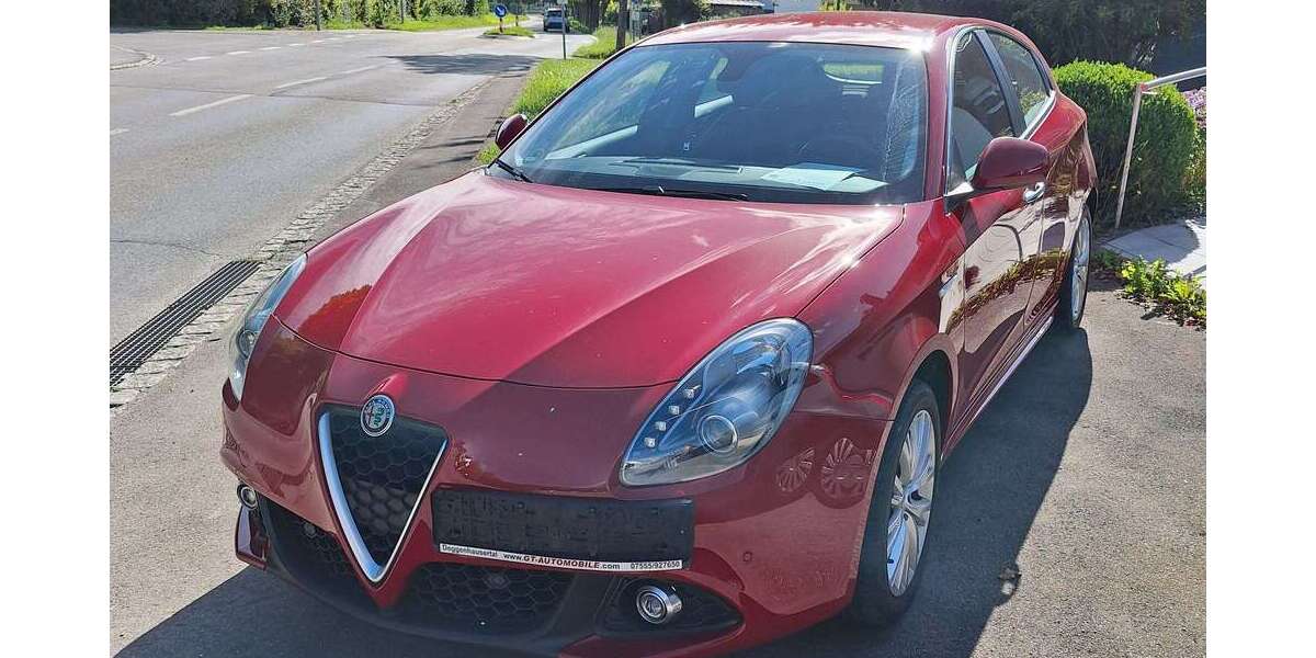 Alfa Romeo Giulietta 37.000 km 12.990 &euro; Deggenhausertal/ Wittenhofen 88693