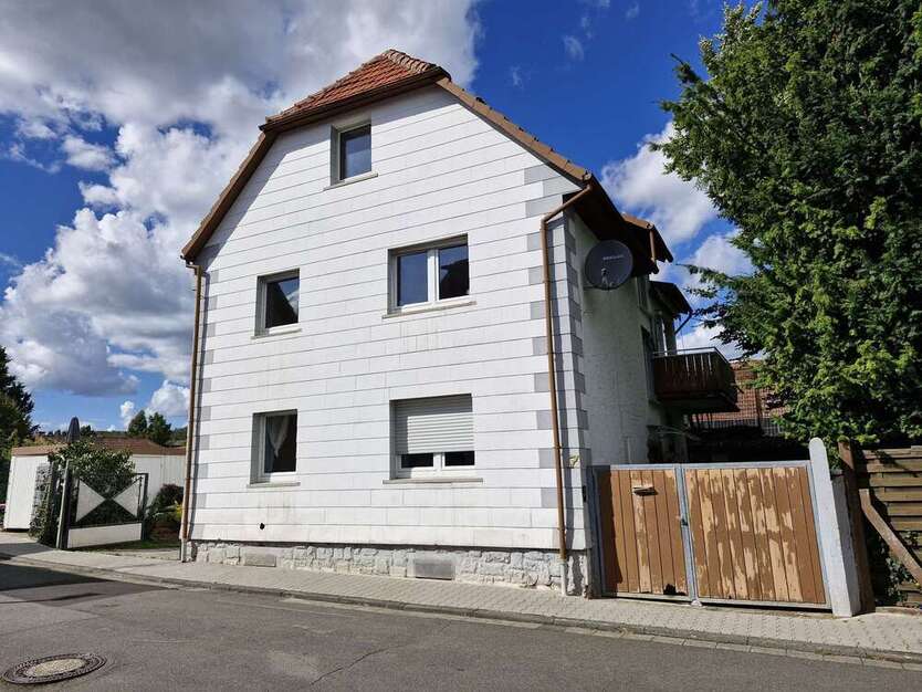 Haus zum Kaufen in Reinheim 242.000 € 139 m² 6 zimmer