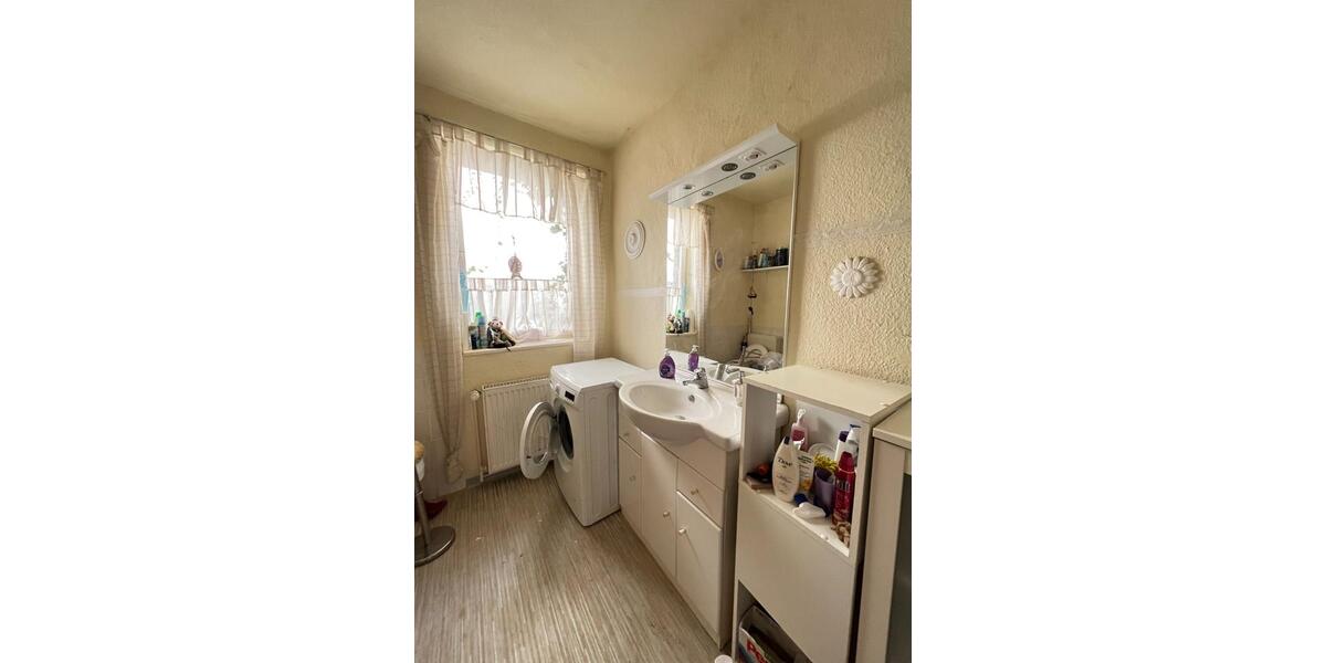 Doppelhaushälfte Genthin - 4 Zimmer, 122 m&sup2;, 79.000&euro; | Angebot:24680102