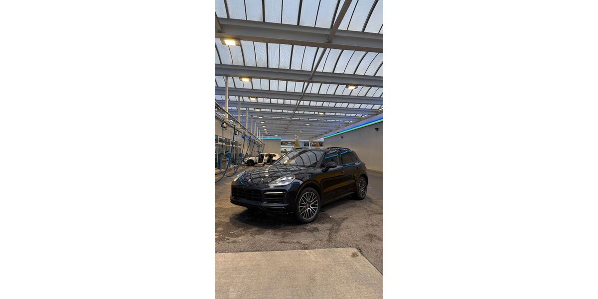 Porsche Cayenne 133.000 km 49.500 &euro; Grünwald 82031