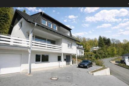 Haus Remagen - 8 Zimmer, 250 m&sup2;, 690.000&euro; | Angebot:26451816