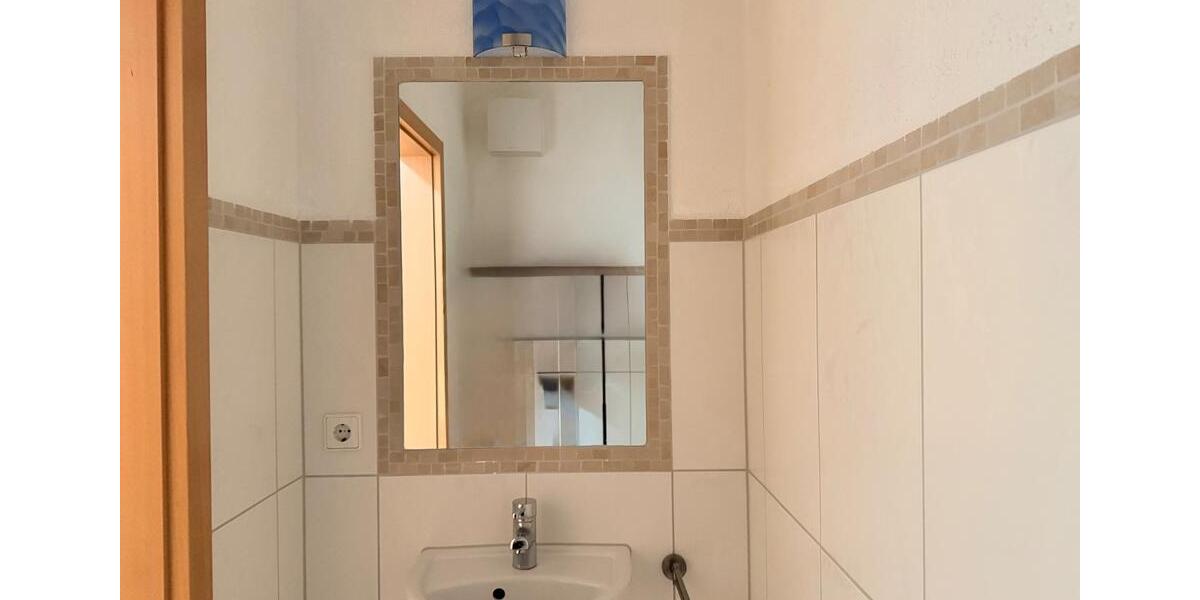 Dachgeschoßwohnung Schloß Holte-Stukenbrock Stukenbrock - 3 Zimmer, 82 m&sup2;, 249.000&euro; | Angebot:23190968