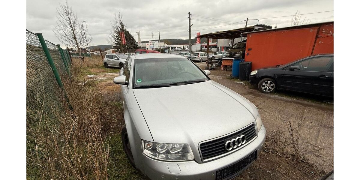Audi A4 258.000 km 700 &euro; Jena 07751