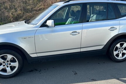 BMW X3 222.500 km 5.900 &euro; Würzburg 97070
