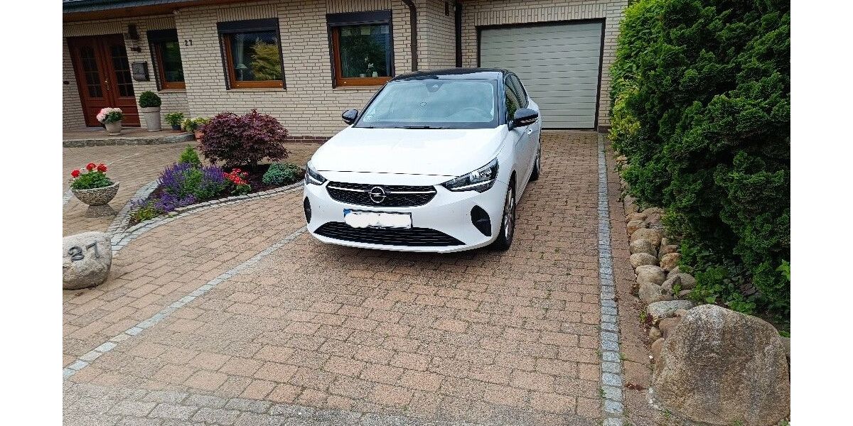 Opel Corsa 27.600 km 12.400 &euro; Elmshorn 25335