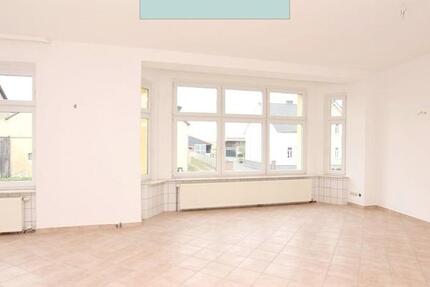 Viel Platz! Sehr große Maisonette-Wohnung mit 8 Zimmern über 2 Etagen in Oebisfelde-Breitenrode zimmer