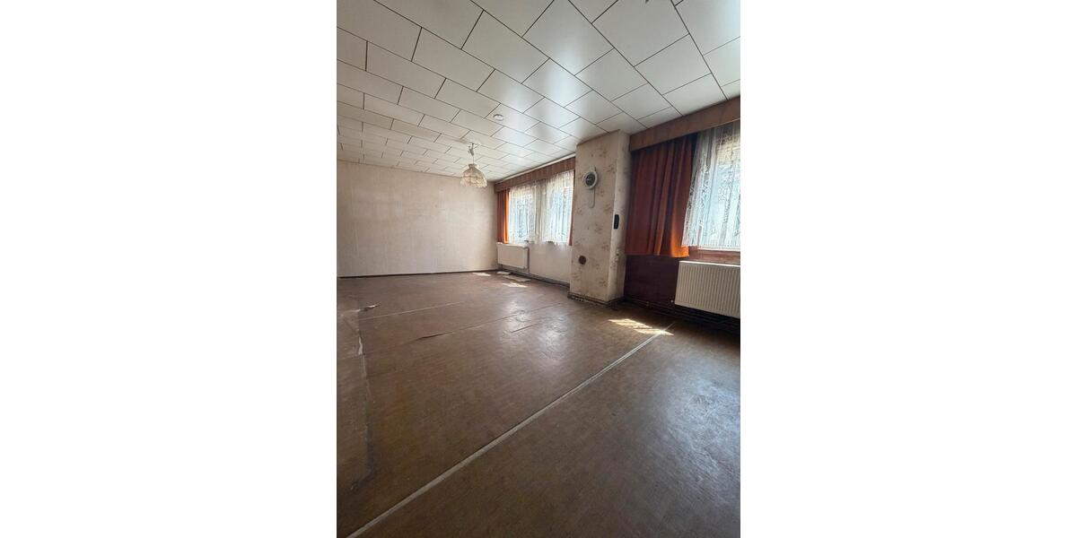 Einfamilienhaus Eisleben (Lutherstadt) - 4 Zimmer, 90 m&sup2;, 92.500&euro; | Angebot:26446763