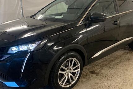 Peugeot 5008 52.806 km 28.750 &euro; Steinbach-Hallenberg OT Herges-Hallenberg 98587