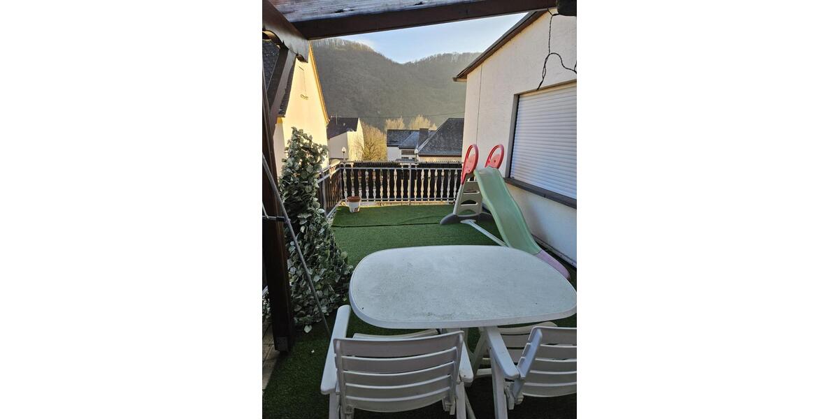 Reihenhaus Dieblich - 4 Zimmer, 163 m&sup2;, 279.000&euro; | Angebot:25048150