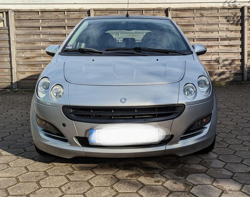 Smart ForFour 147.600 km 2.299 € Bremen 28355