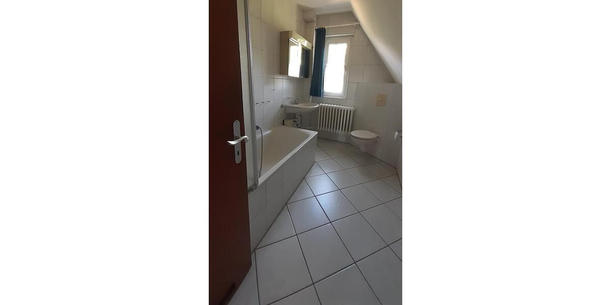 Einfamilienhaus Burgdorf - 3 Zimmer, 100 m&sup2;, 850&euro; | Angebot:25298580