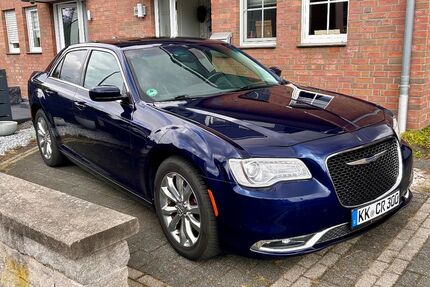 Chrysler 300C 110.000 km 17.950 &euro; willich 47877