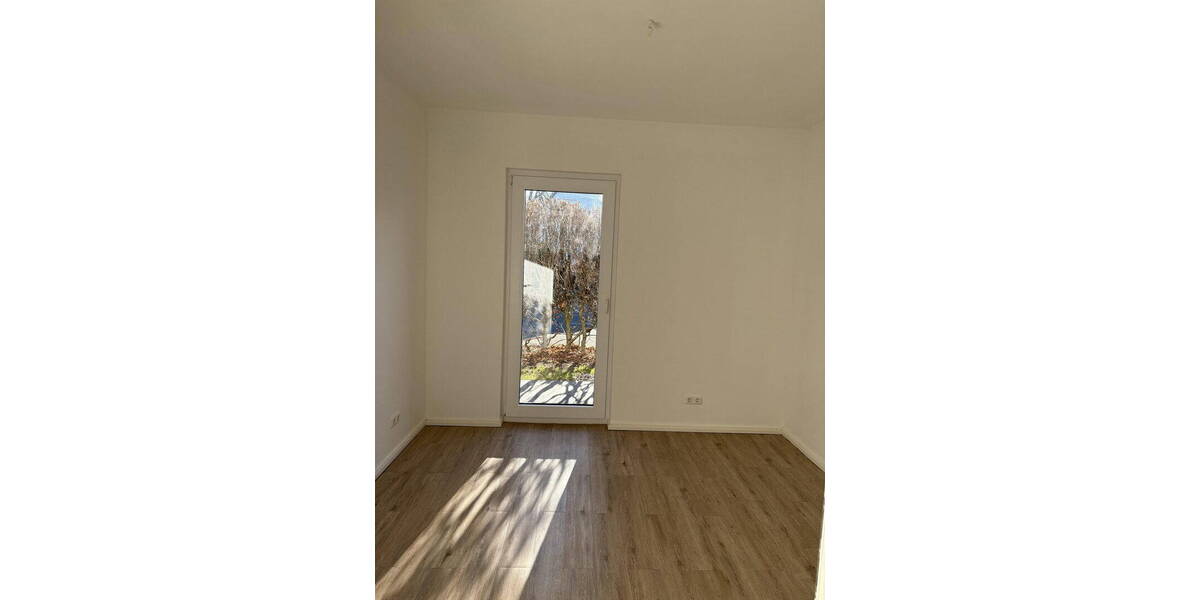 Mehrfamilienhaus, Wohnhaus Jersbek - 7 Zimmer, 268 m&sup2;, 749.000&euro; | Angebot:26685839