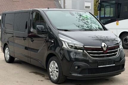 Renault Trafic 110.000 km 23.681 &euro; München 80935