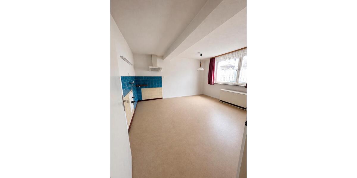 Einfamilienhaus Baunatal - 7 Zimmer, 470 m&sup2;, 289.000&euro; | Angebot:26967495