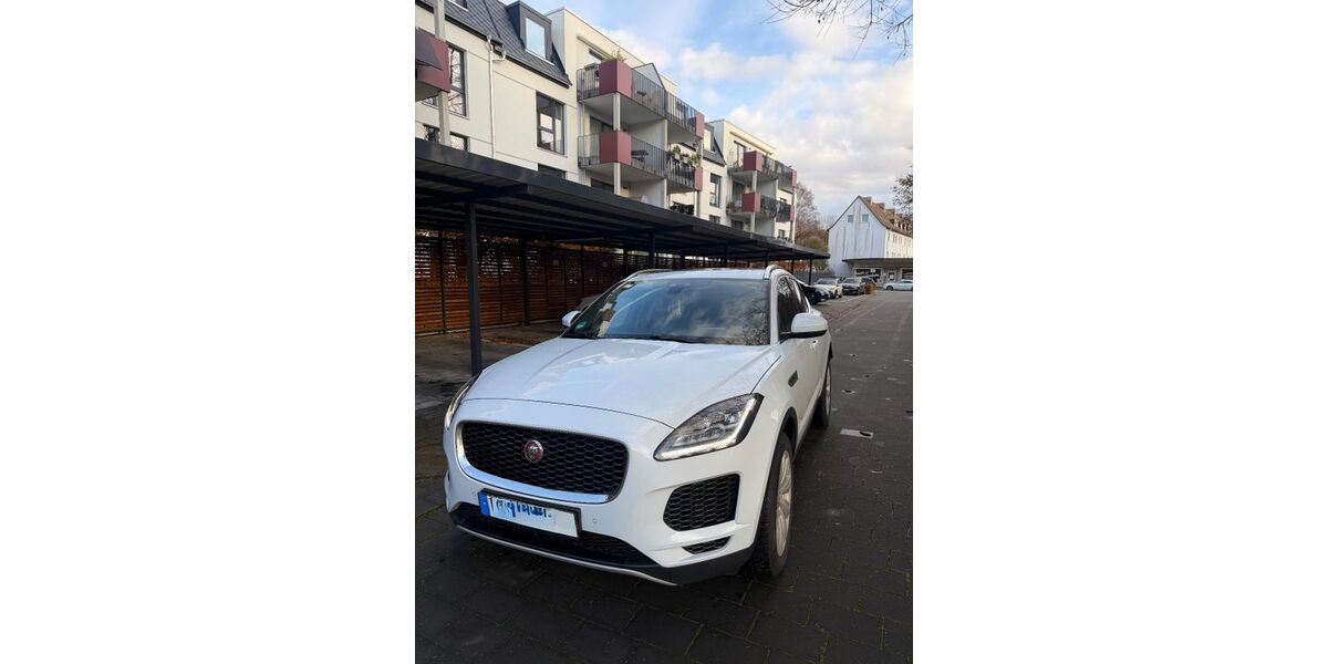 Jaguar E-Pace 92.000 km 19.500 &euro; Lübeck 23558