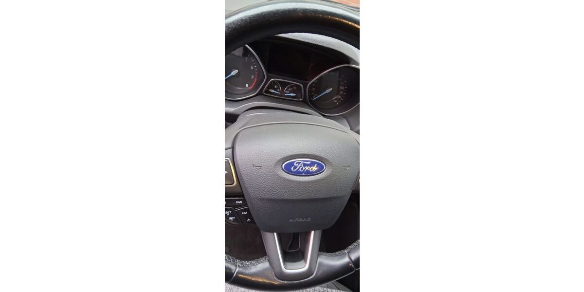 Ford C-Max 98.000 km 9.850 &euro; frankfurt am main 60311
