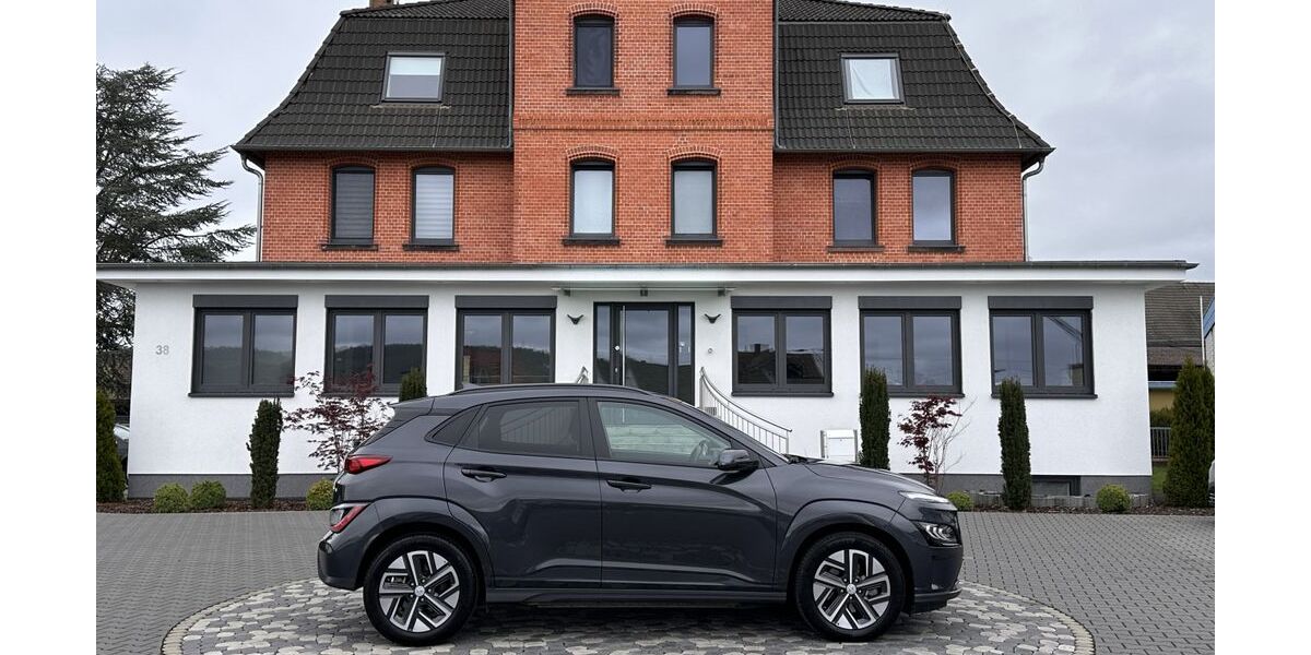 Hyundai KONA 35.895 km 19.950 &euro; Rotenburg Lispenhausen 36199