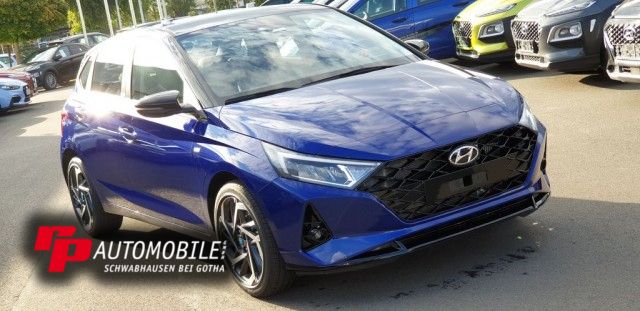 i20