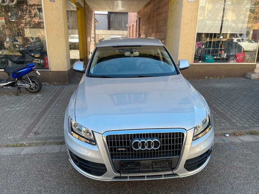 Audi Q5 332.813 km 7.499 € Völklingen 66333